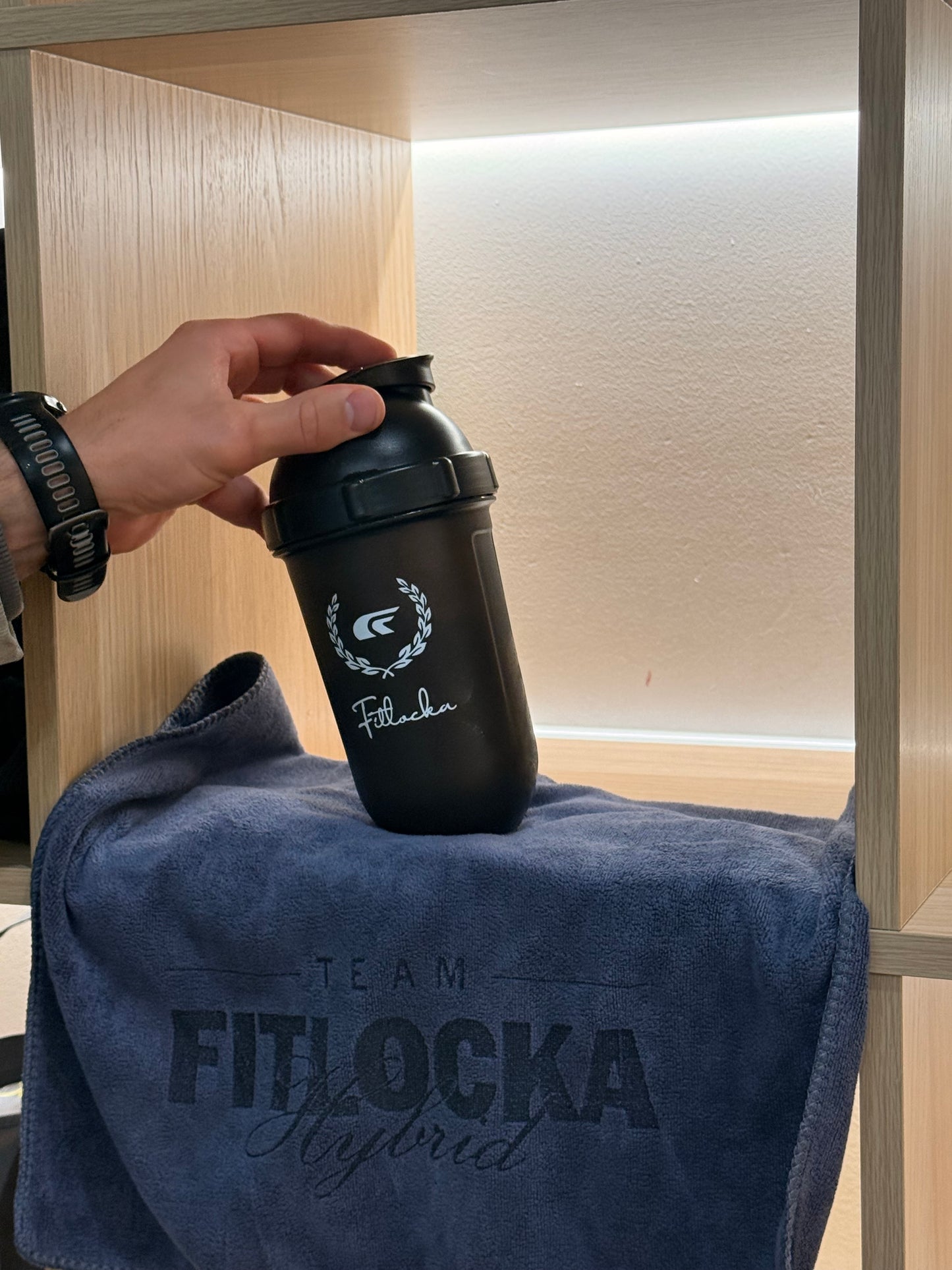 Fitlocka Shaker
